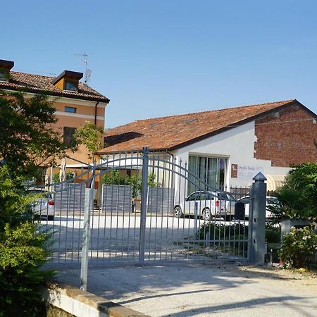 Agriturismo Il Sole Villa Rivarolo del Re ed Uniti Exterior foto
