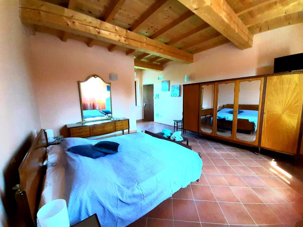 Agriturismo Il Sole Villa Rivarolo del Re ed Uniti Exterior foto