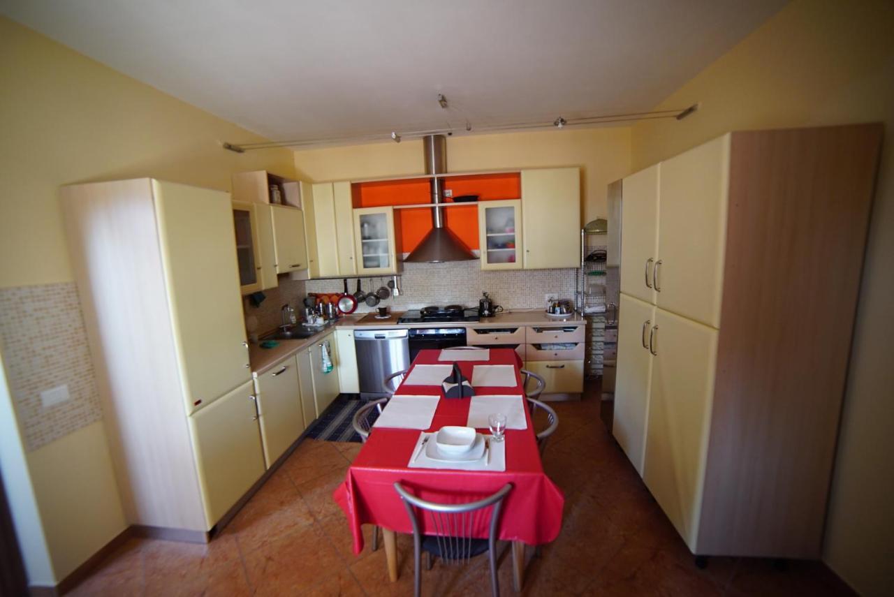 Agriturismo Il Sole Villa Rivarolo del Re ed Uniti Exterior foto